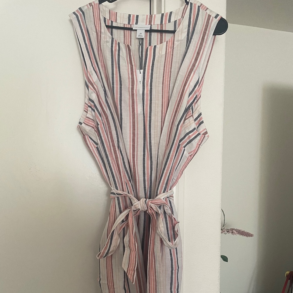 Linen sleeveless dress